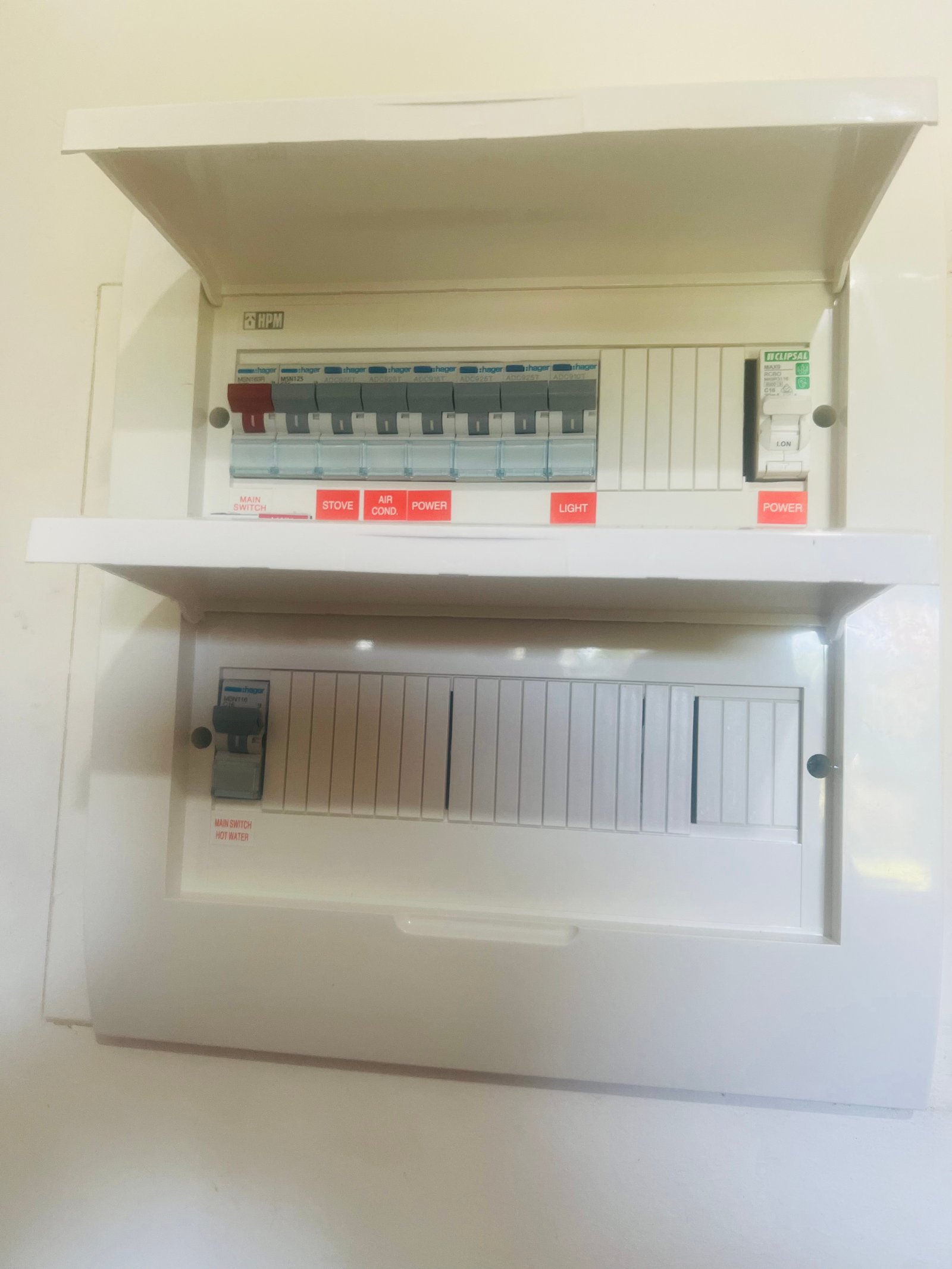 Residential electrical switchboard with circuit protection